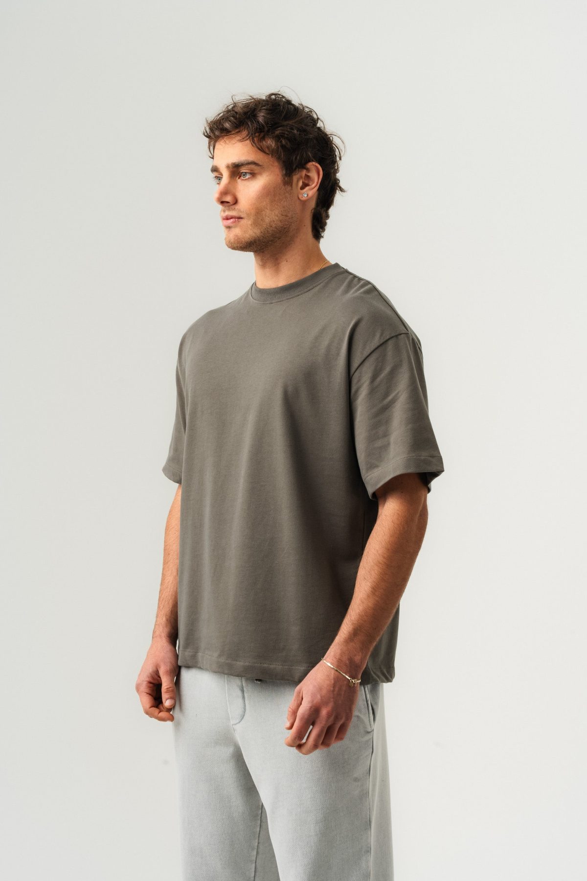 BORZ Oversize Kalıp Basic T-shirt - Haki — Haki (2)