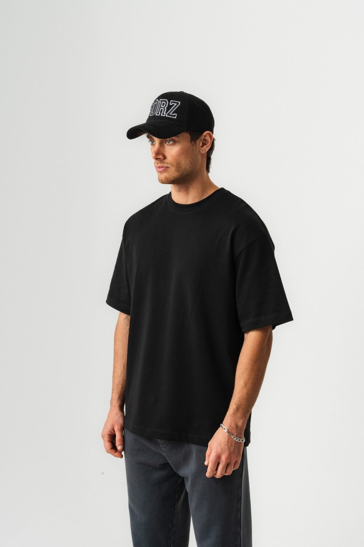 BORZ Oversize Kalıp Basic T-shirt - Siyah — Siyah (2)