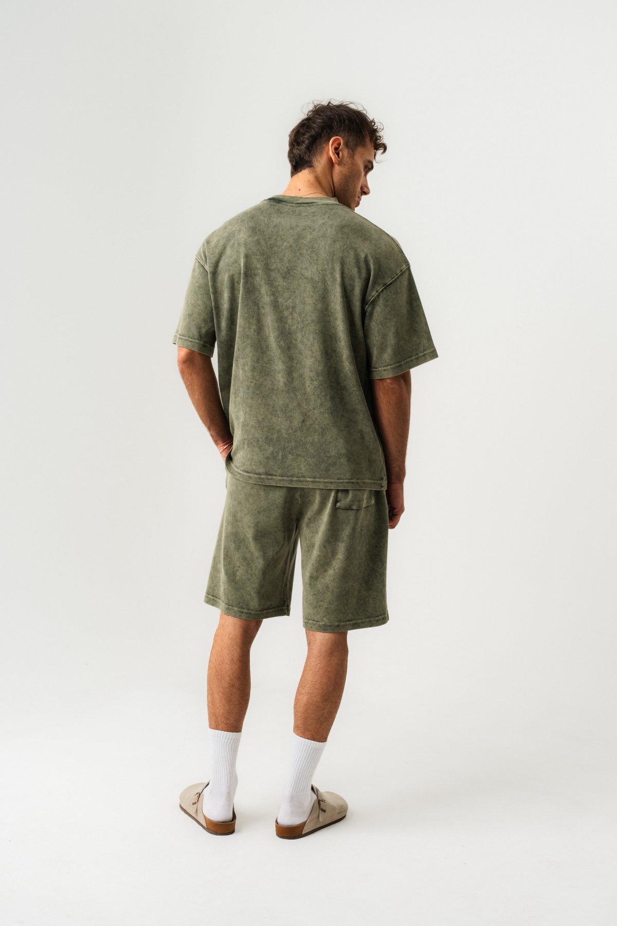 BORZ Soluk Efektli Oversize Kalıp T-shirt ve Şort Takımı — Haki (2)