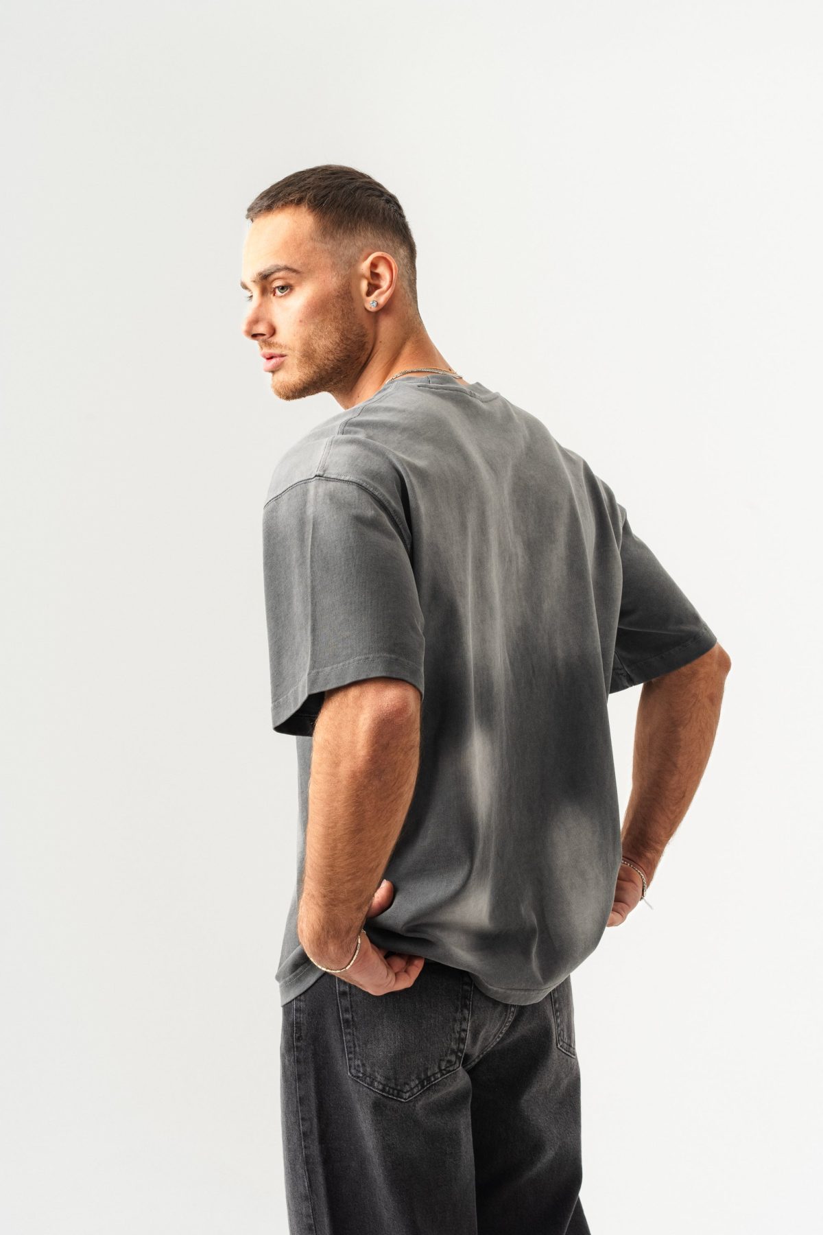 BORZ UNISEX GEÇİŞLİ - YIKAMALI OVERSIZE TİŞÖRT — Gri (2)