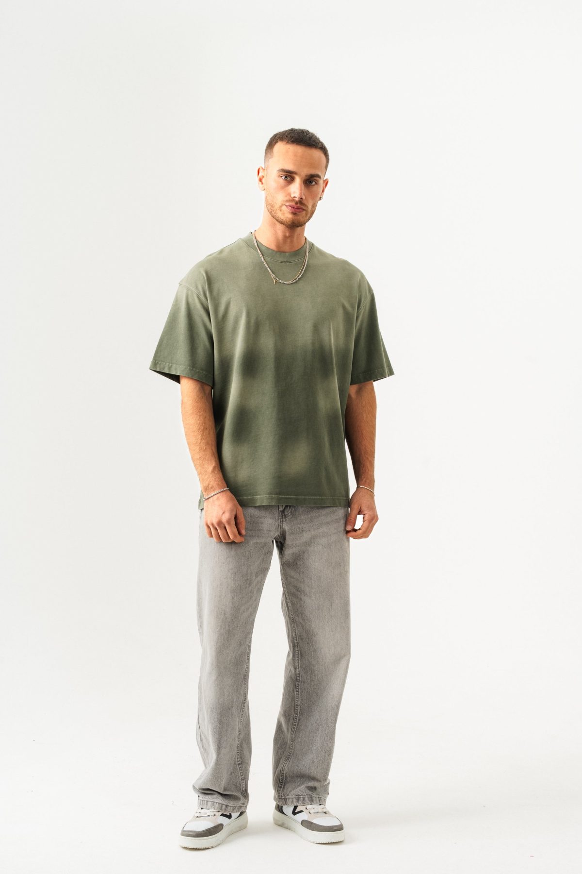BORZ UNISEX GEÇİŞLİ - YIKAMALI OVERSIZE TİŞÖRT — Haki (6)