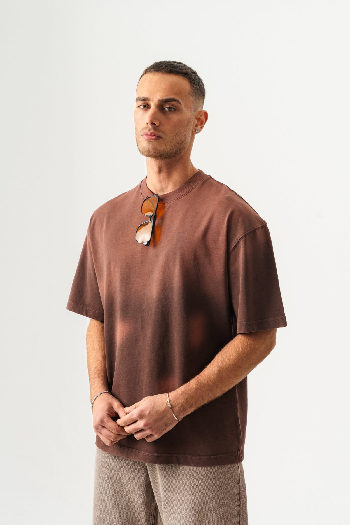 BORZ UNISEX GEÇİŞLİ - YIKAMALI OVERSIZE TİŞÖRT — Kahverengi (3)