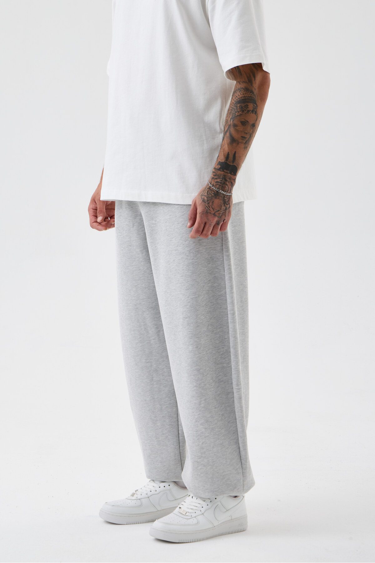 Unisex Oversize Fit Bol Paça Eşofman Altı —  (1)