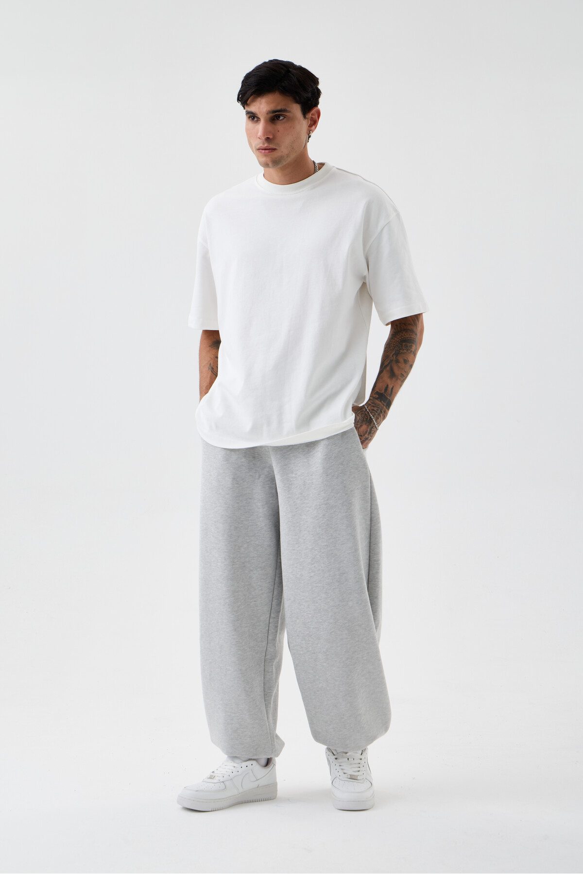 Unisex Oversize Fit Bol Paça Eşofman Altı —  (2)