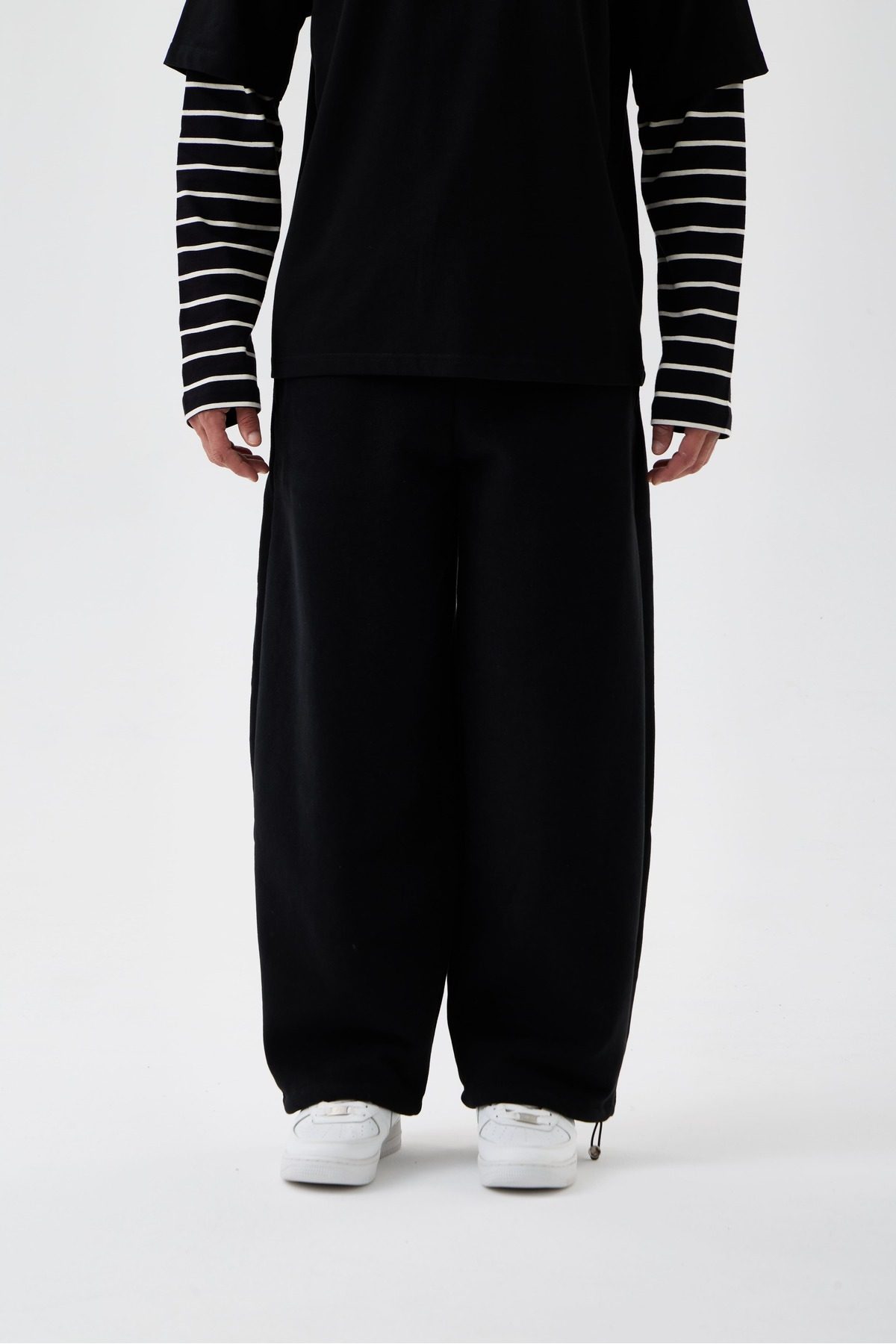 Erkek/Unisex Oversize Fit Bol Paça Eşofman Altı —  (2)