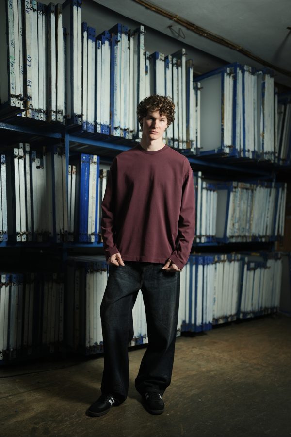 METAL DETAYLI YIKAMALI BASİC OVERSİZE LONGSLEEVE T-SHİRT