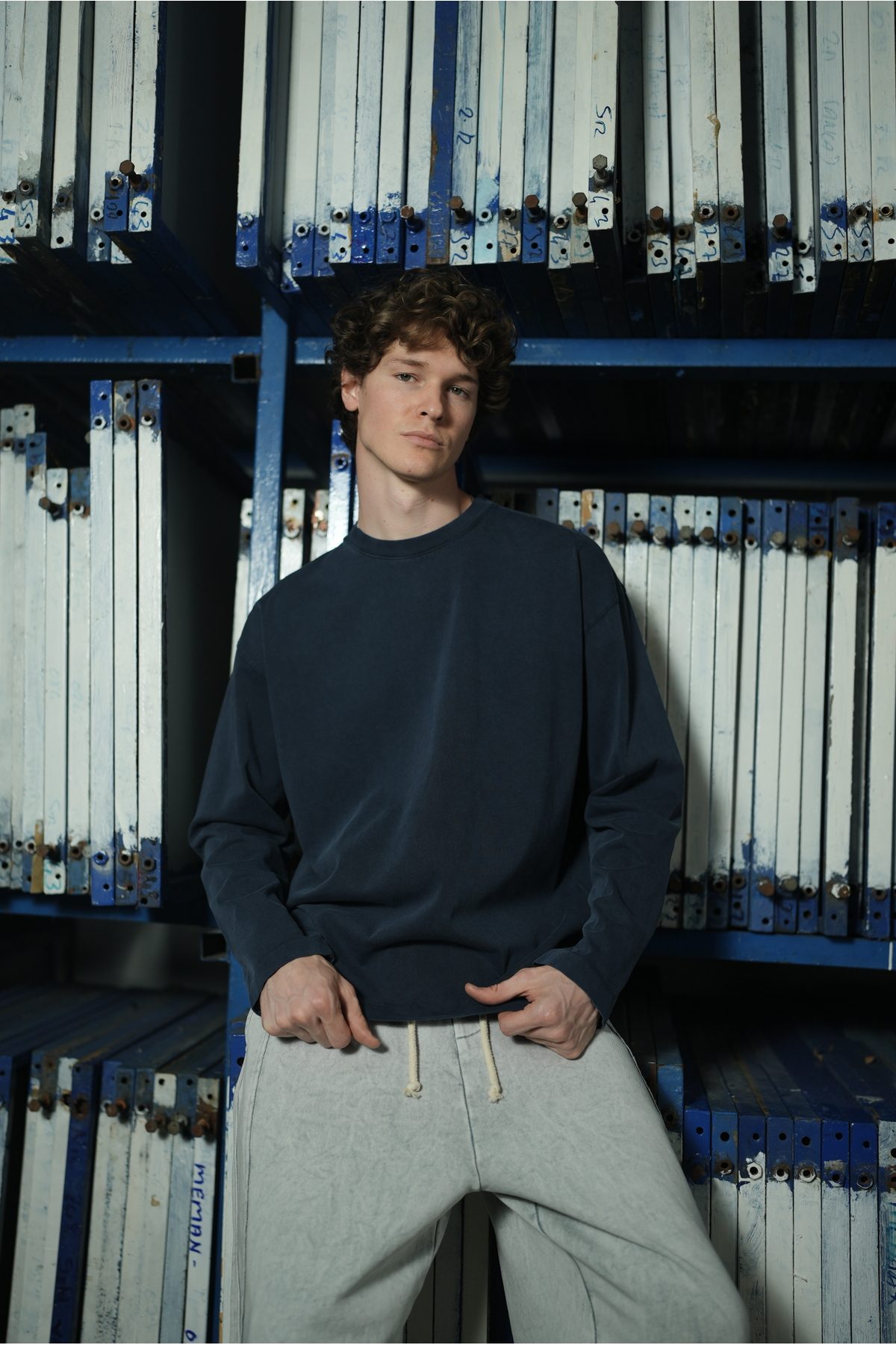 METAL DETAYLI YIKAMALI BASİC OVERSİZE LONGSLEEVE T-SHİRT —  (7)