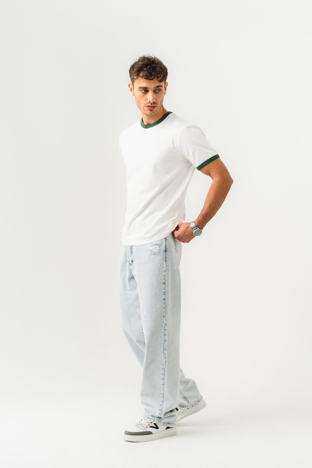 UNISEX YAKA KOL YIKAMA DETAYLI REGULAR FIT BASIC TİŞÖRT —  (7)