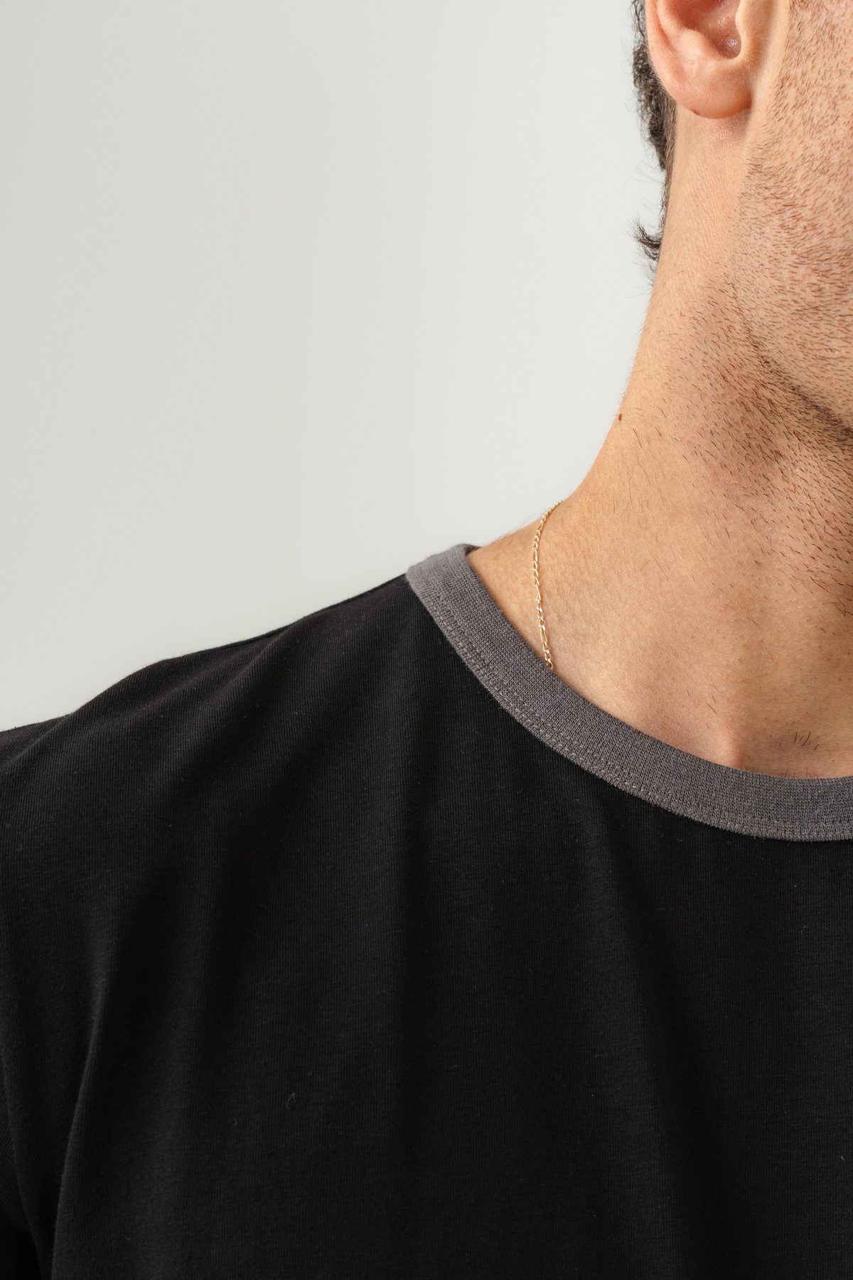 UNISEX YAKA KOL YIKAMA DETAYLI REGULAR FIT BASIC TİŞÖRT —  (6)