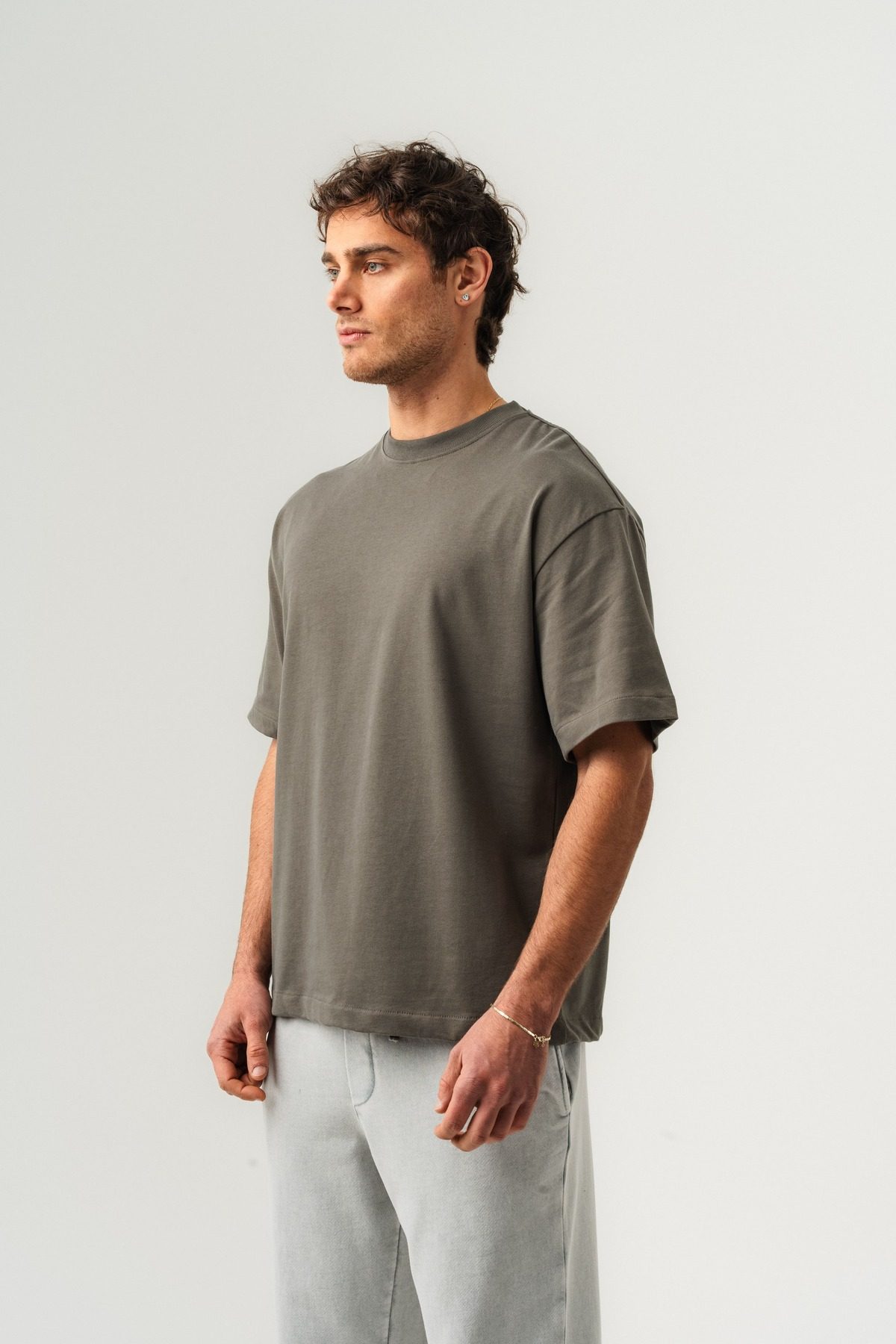 Erkek %100 Pamuk Oversize Kalıp Bisiklet Yaka Basic T-shirt —  (2)