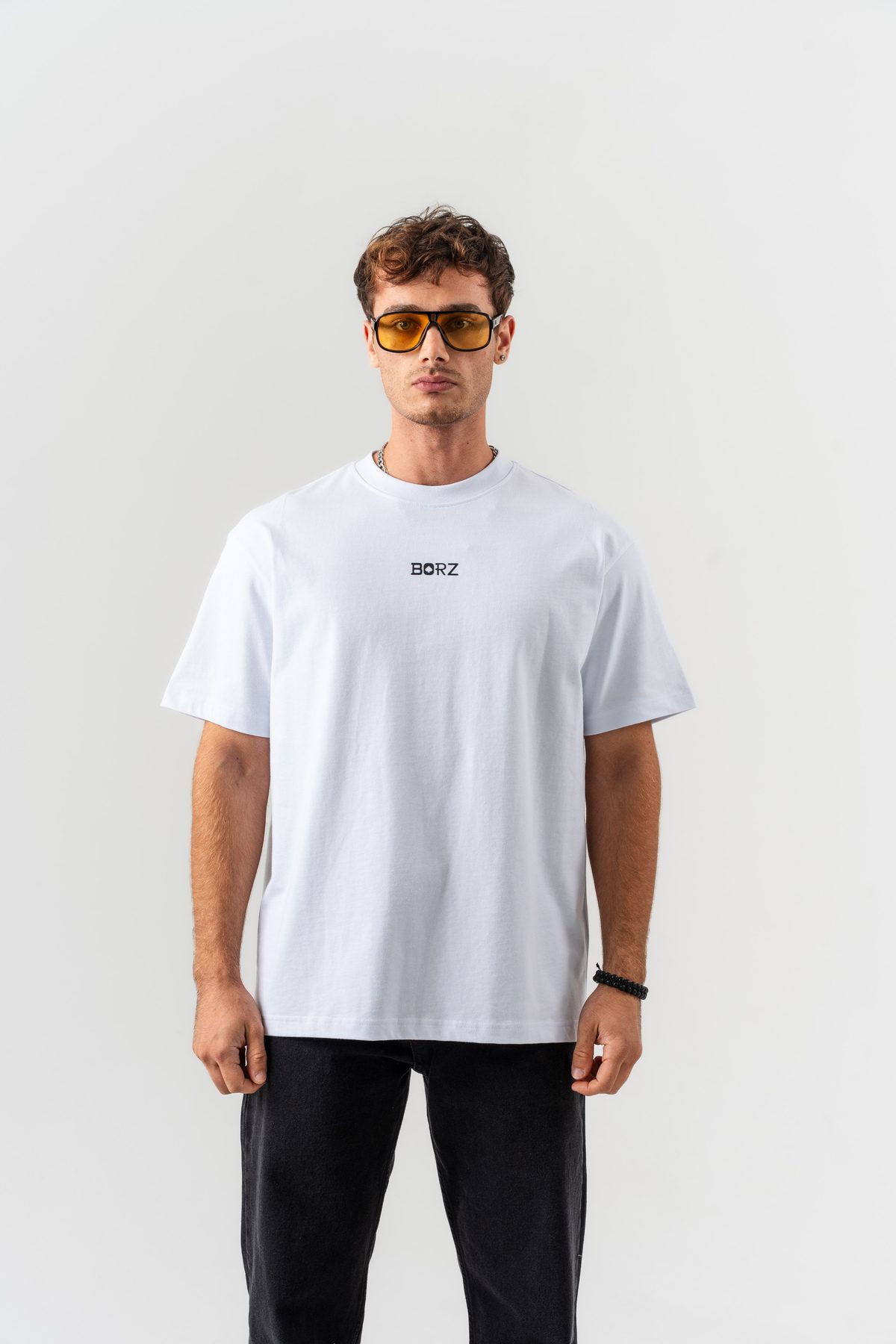 Erkek Beyaz İskambil Kağıdı Sırt Baskılı %100 Pamuk Oversize Kalıp Bisiklet Yaka T-shirt —  (2)