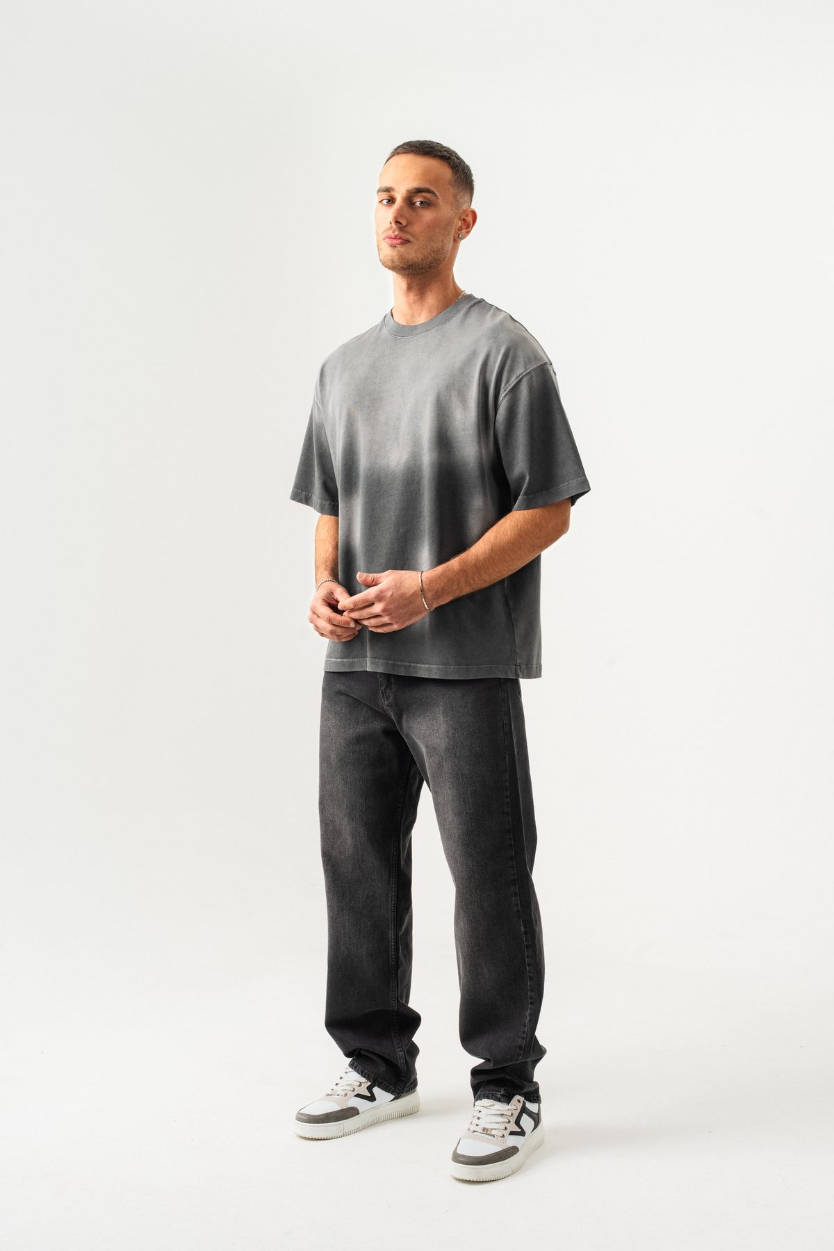 UNISEX GEÇİŞLİ - YIKAMALI OVERSIZE TİŞÖRT — Gri (4)