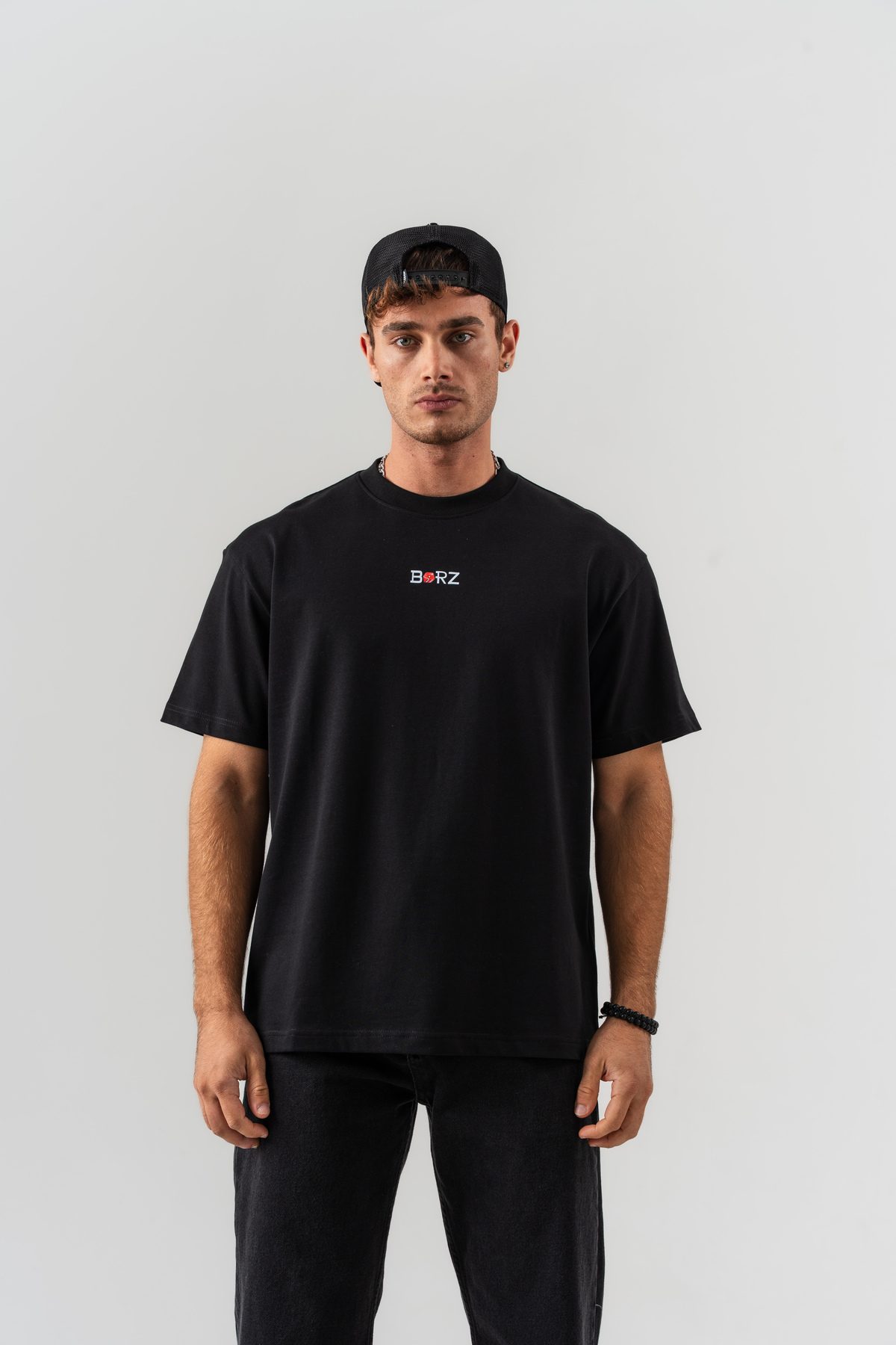 Erkek Siyah Kırmızı Zar Sırt Baskılı Oversize Kalıp Bisiklet Yaka T-shirt — SİYAH (2)