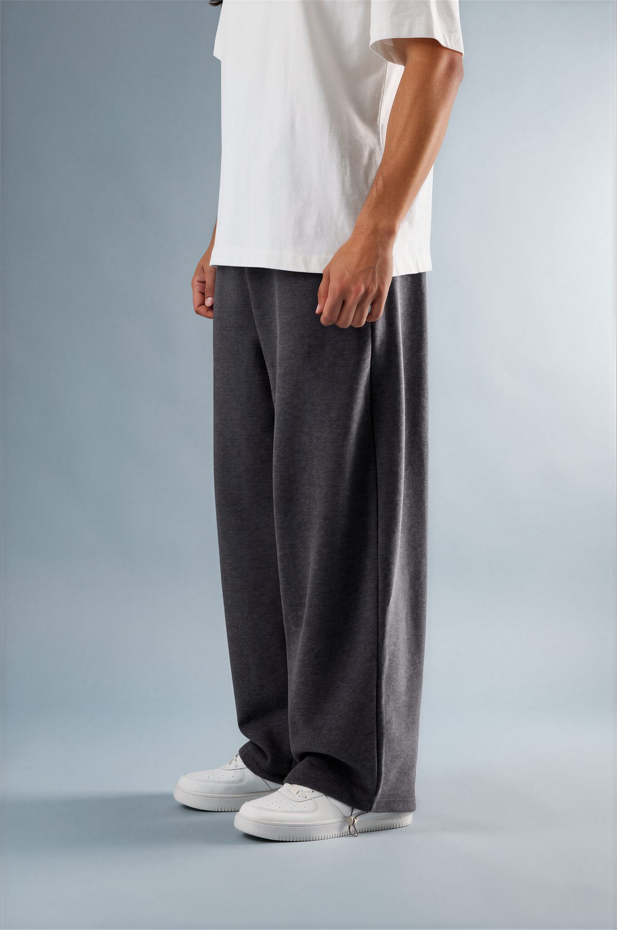 Wide Leg Sweatpant — Charcoal (1)